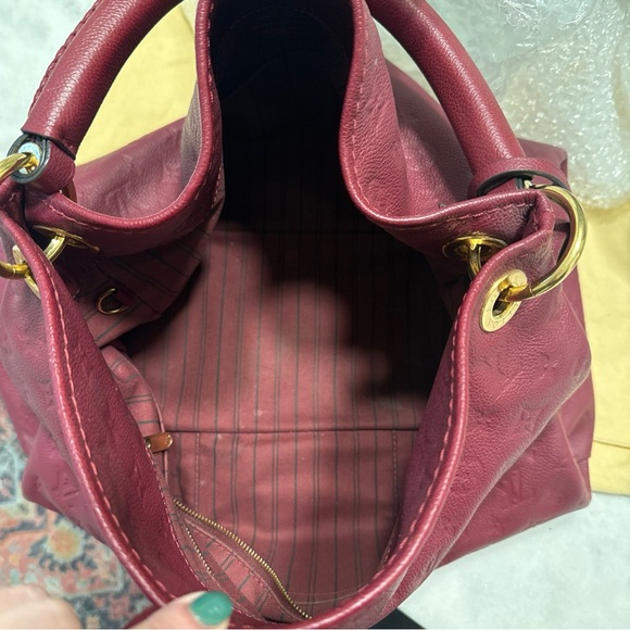 Louis Vuitton Artsy 2016 model - Picture 10 of 15